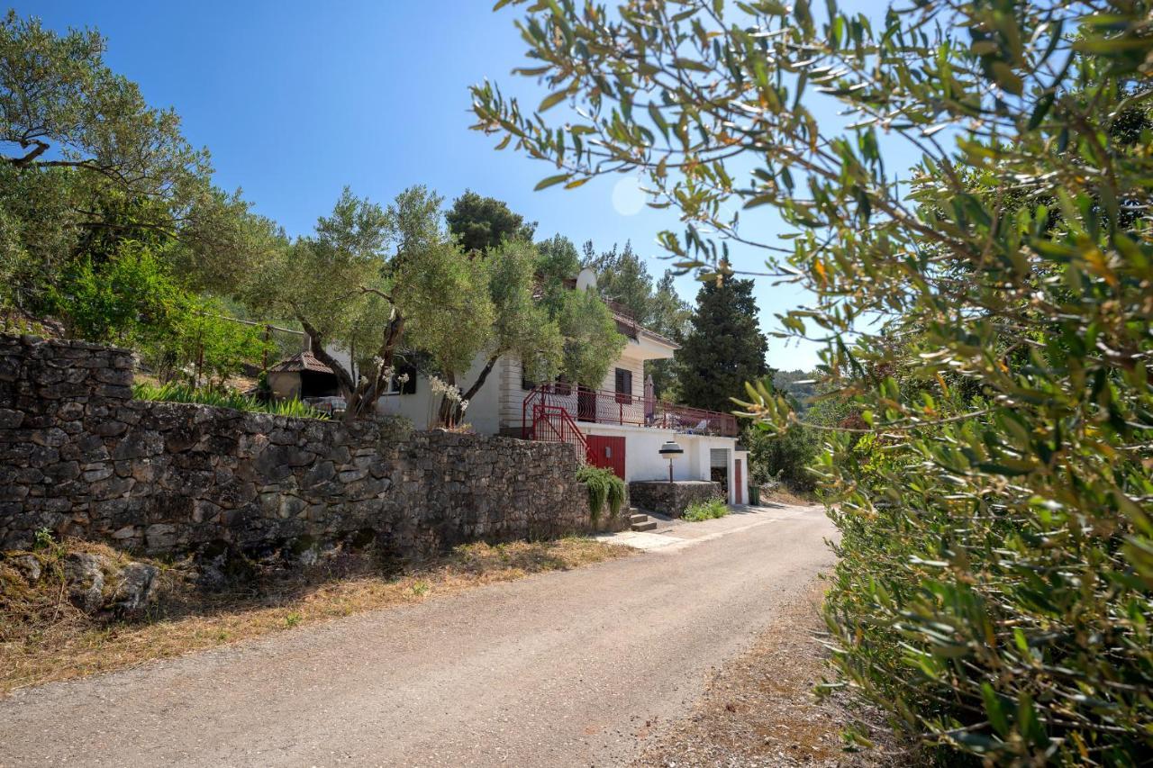 Sansevic 3* Stari Grad (Hvar)